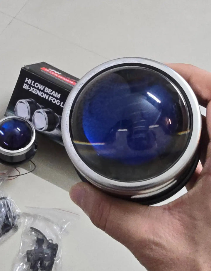 Iphcar M612 Xenon Fog Light with Blue Lens, HID / led 3000K - 6000K, Bi - Xenon bi led Projector. (Note - These are projector lens only with clamps . Bulbs are not included. Bulb fitment type h8/h9/h11) - AUTOXPO